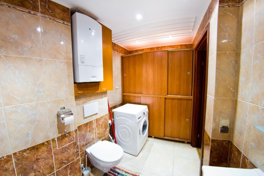 Apartment Sweet Home Санок Екстериор снимка